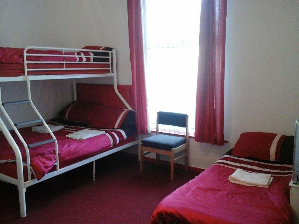 Heavenly Nights Guest House Шефилд Экстерьер фото