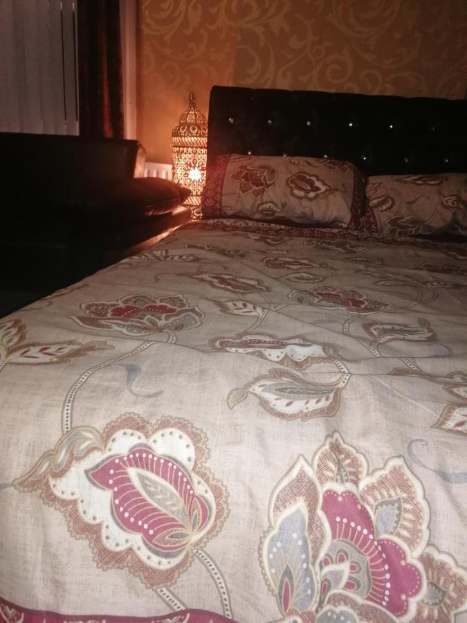 Heavenly Nights Guest House Шефилд Экстерьер фото